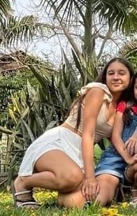 Anna laura, novinha escolar gostosa