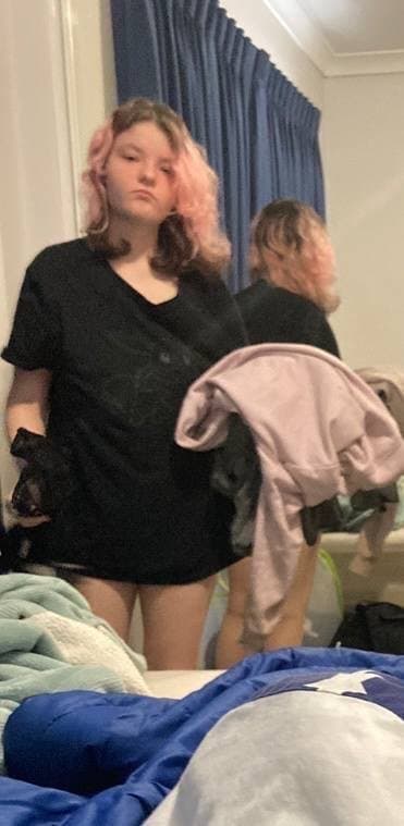 Aussie slut Evelyn Mavin