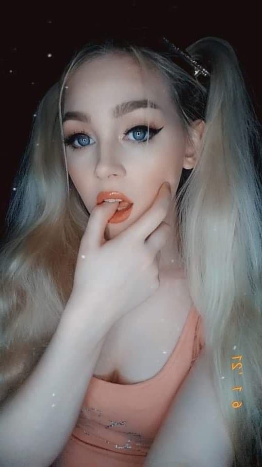 American slut Miss Cox