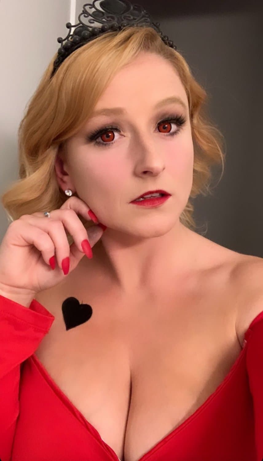 Irl PAWG got bored during covid so she turned into a whore. Heavy milk in those cowtits