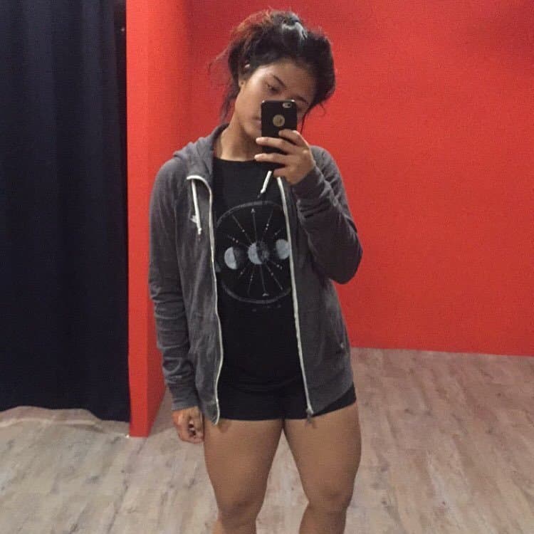 My favourite fitness girl with big thigh but I like her thigh more But she arrogance type