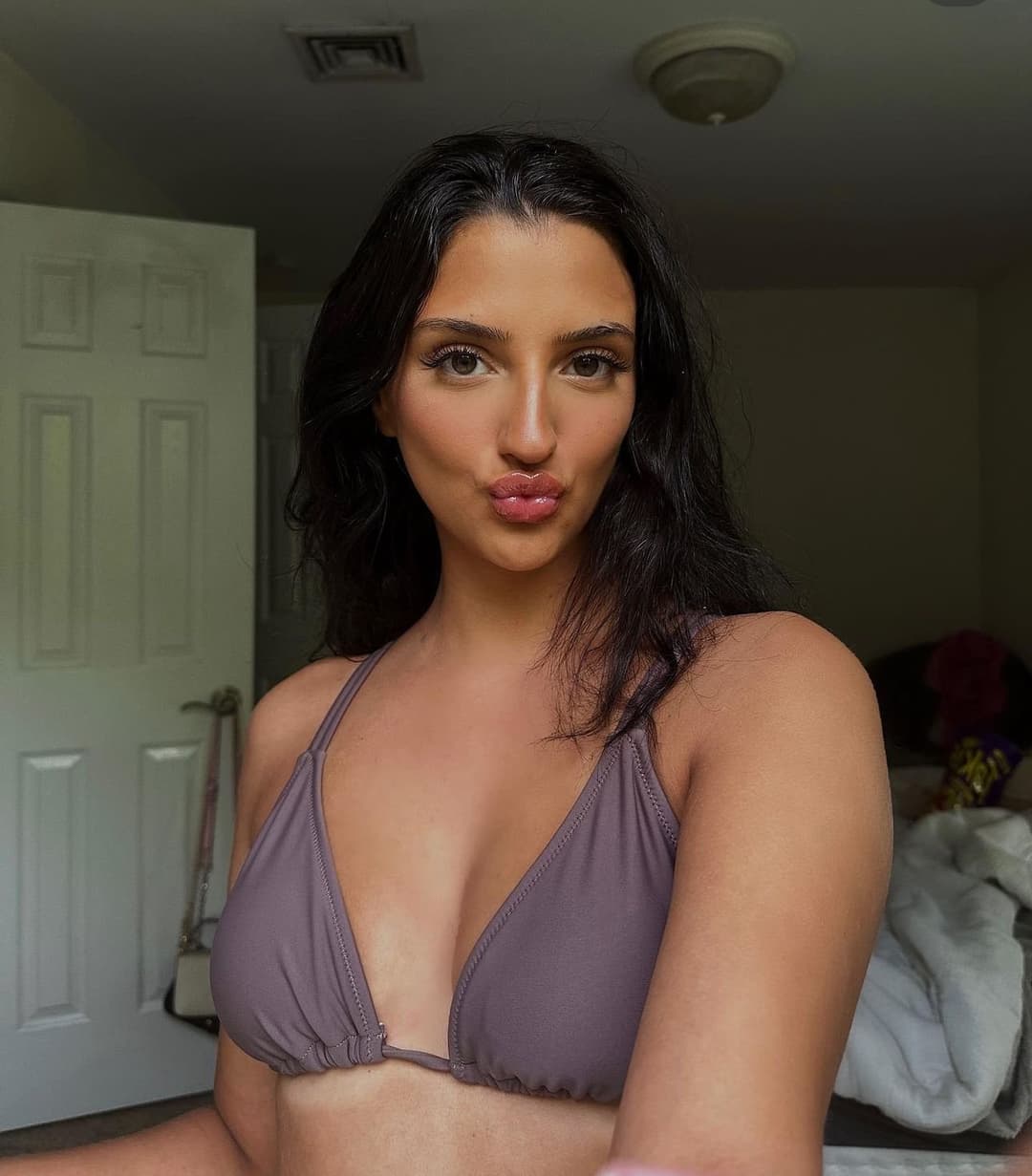 Met her in Miami for her spring break pt2