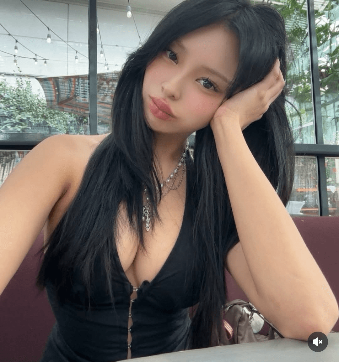 Sexy Asian Abg Is A Cock Sucking Dick Rider!!!!!!