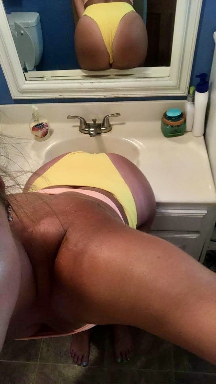 Lexi is a Sexy Curvy Needy Slut