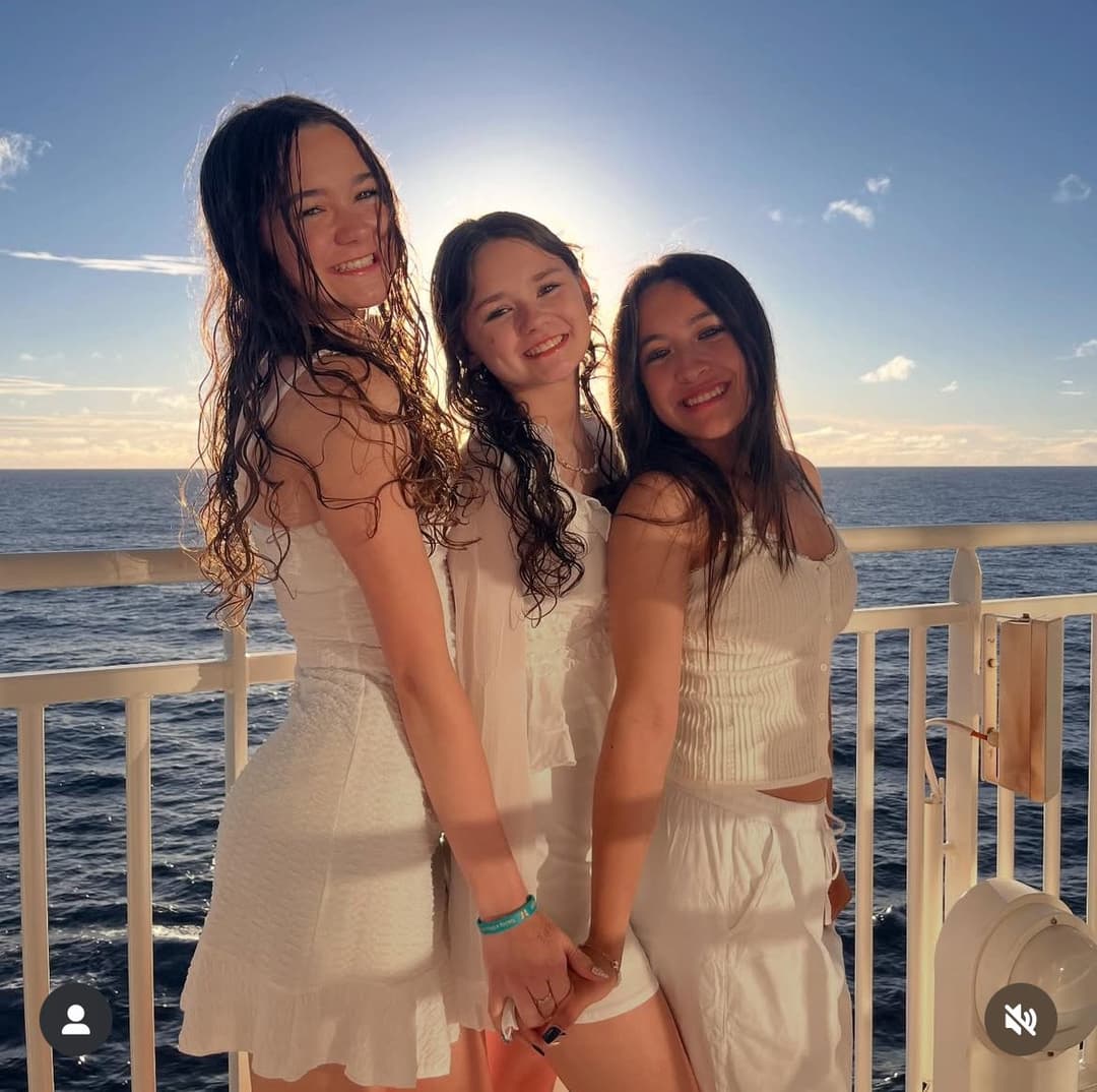 I will make you ai videos if you make some captions for me