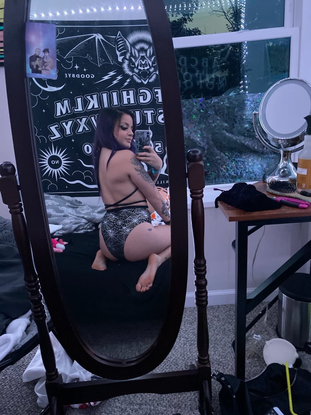 Cute Goth Girl Toying Her Holes