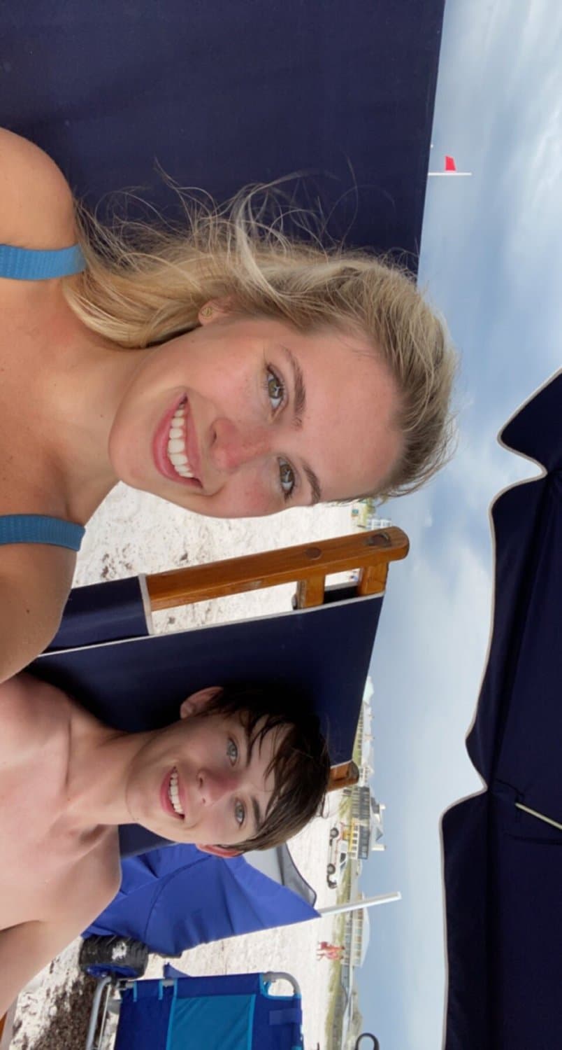 Annabel 22 shown by her bf