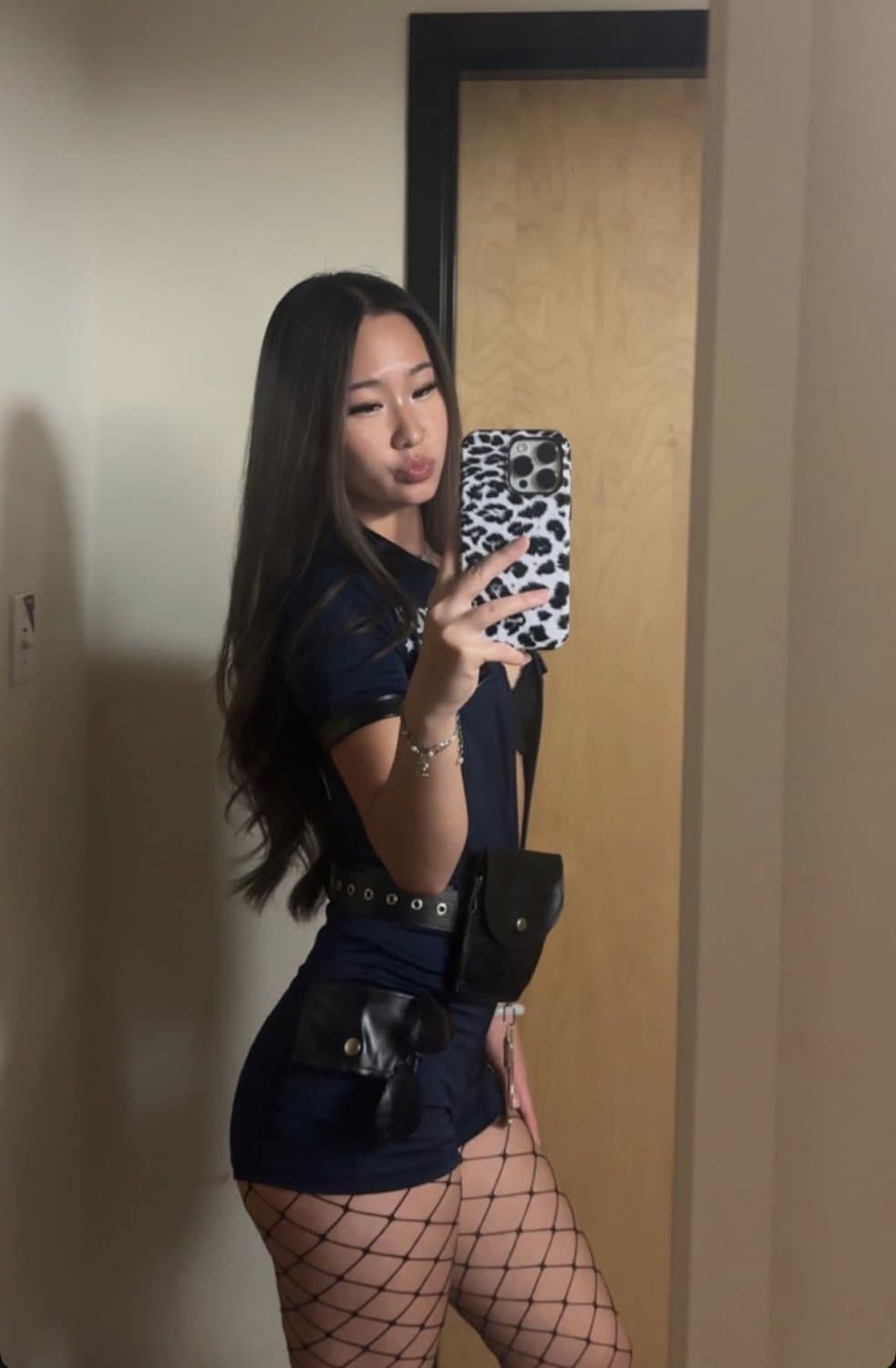 UC BERKELEY ASIAN TEEN LEAK -skinny perfect asian teen beautiful body