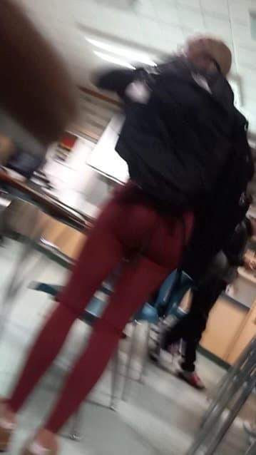 Sharing Samara she is a hs cheerleader I took a lot of creepshots of her dm me for more