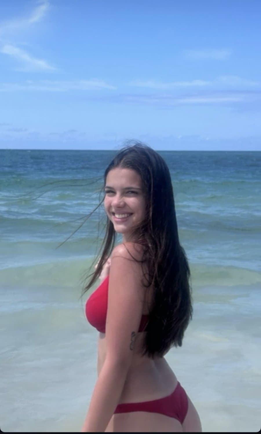 Ange novinha gostosa