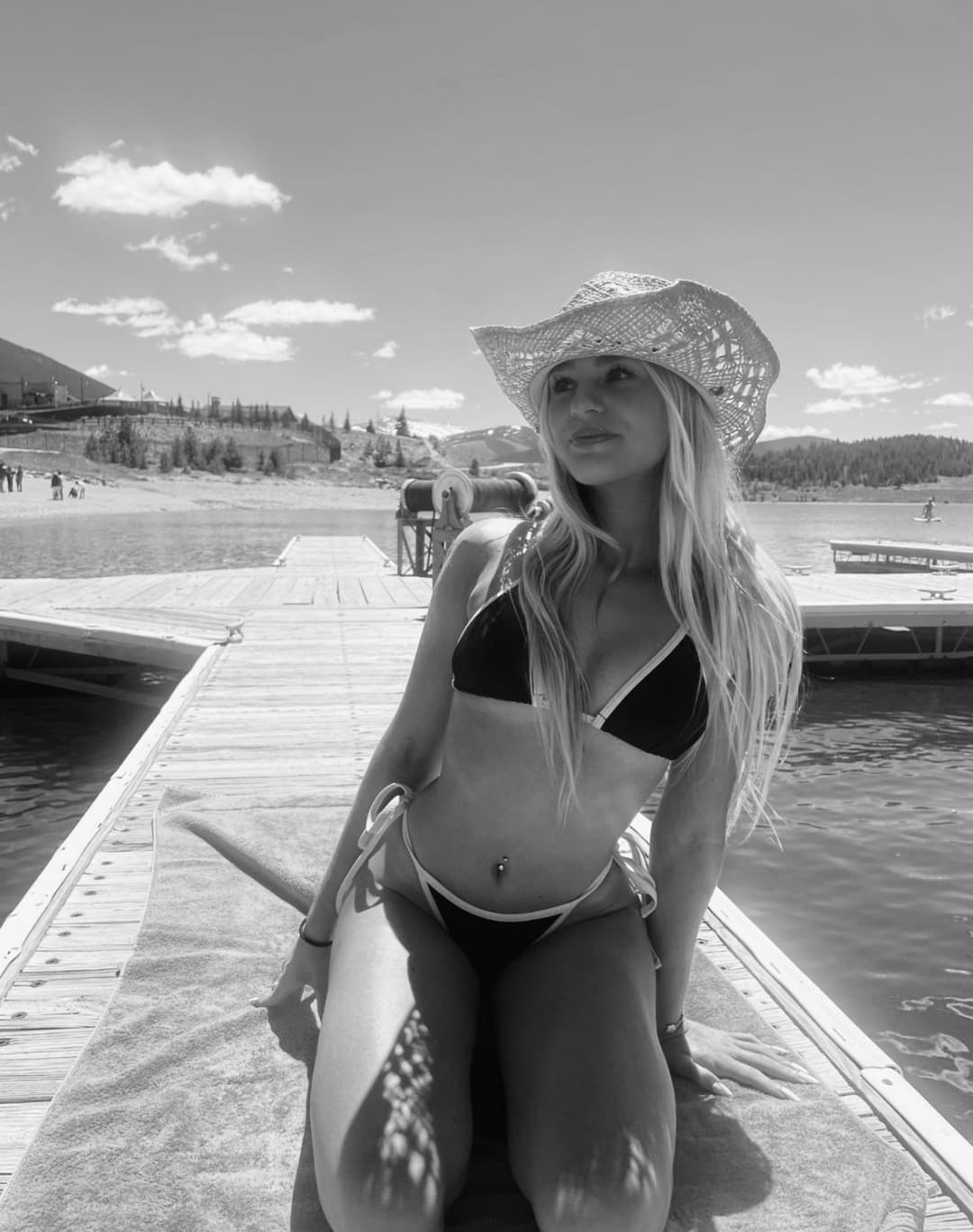 Petite blonde goddess