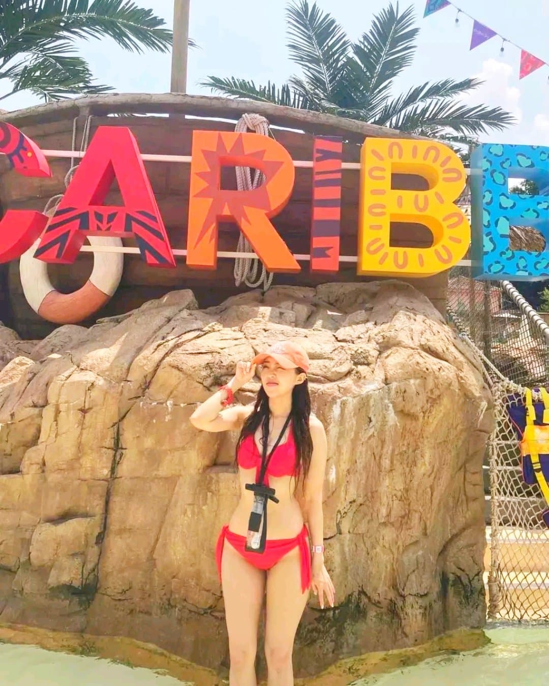 Asian amatuer bikini slut