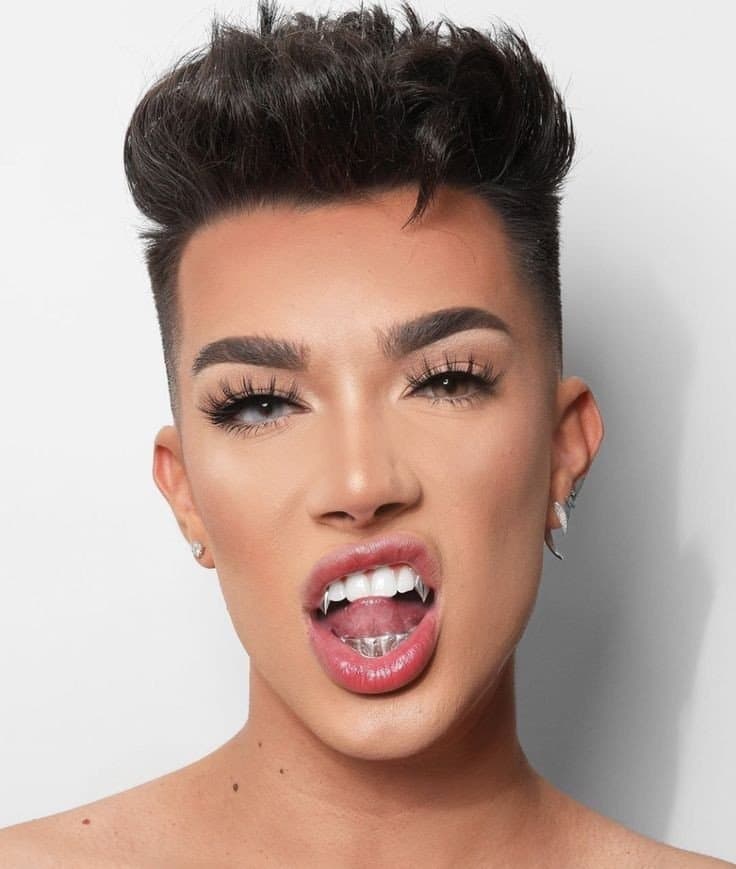 JAMES CHARLES ?? BEAUTIFUL GAYBOY ??????