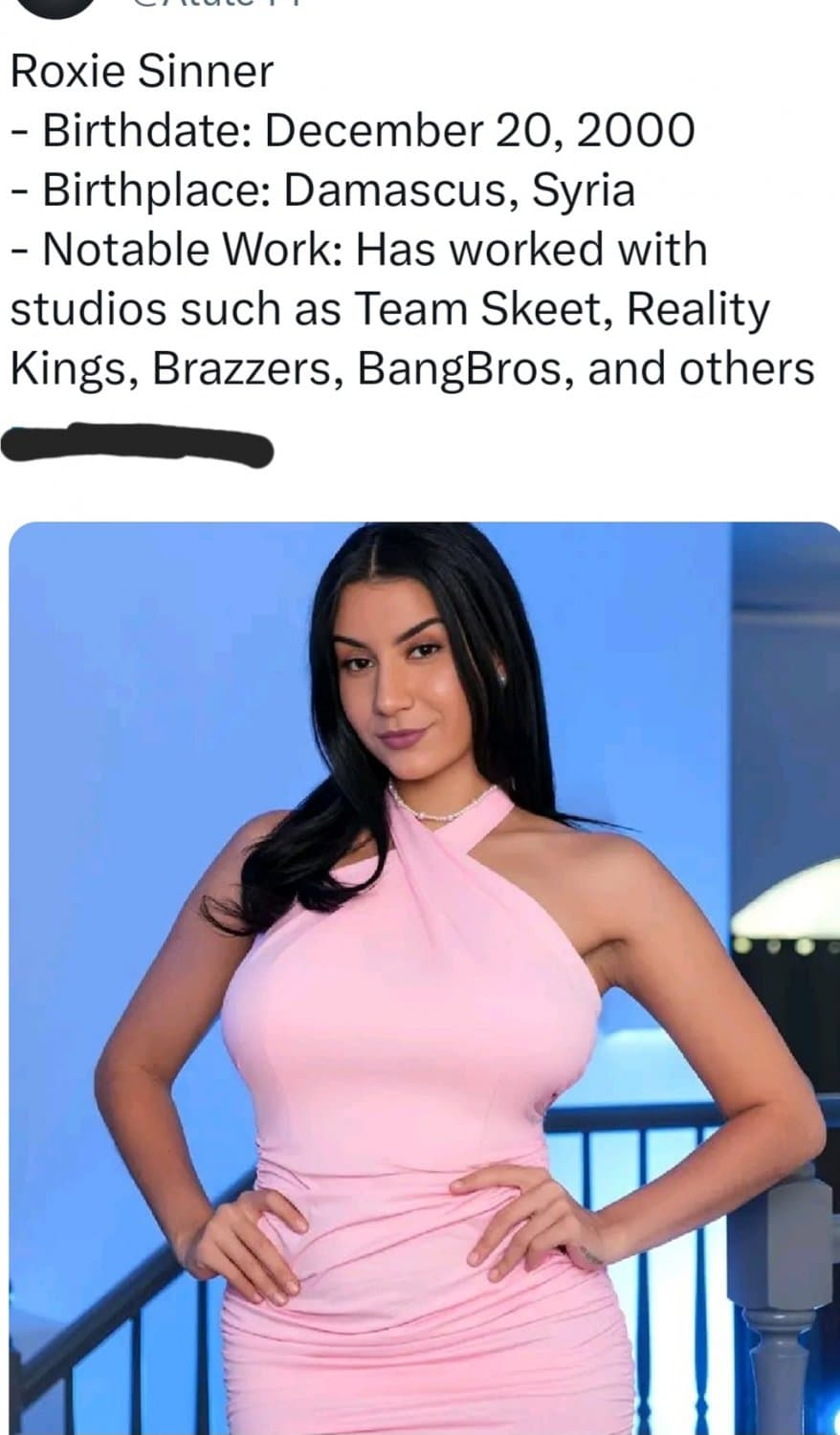 ??  Syrian  arab hoe roxxie sinner