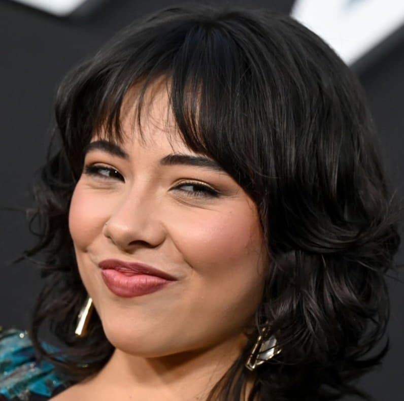 ( not complete yet ) Xochitl Gomez Faceporn #1 ( contest winner )