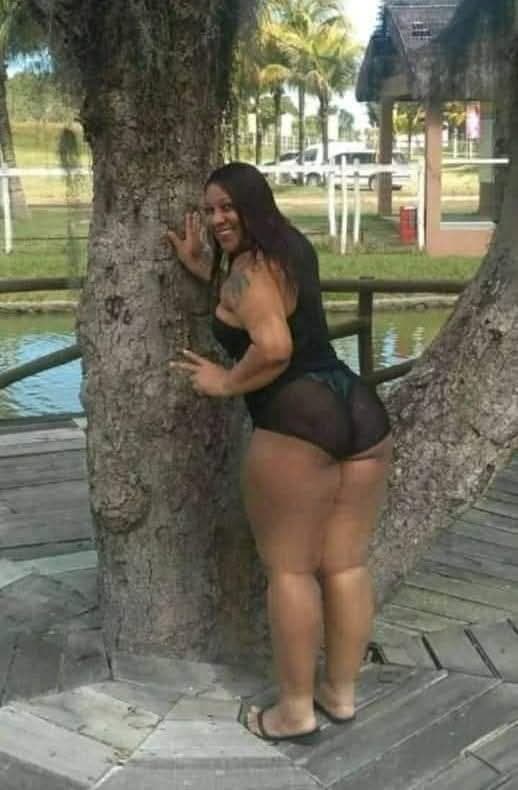 Pensa numa gordinha muito gostosa