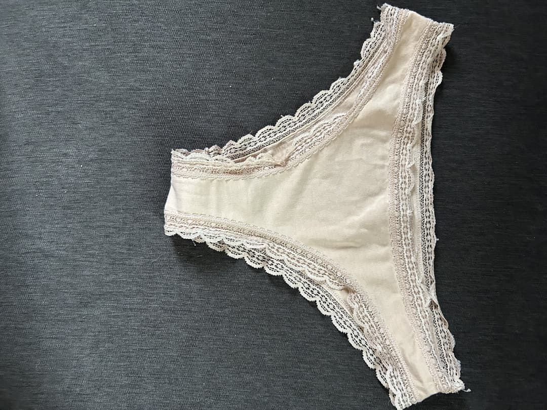 Mature aunts dirty panties