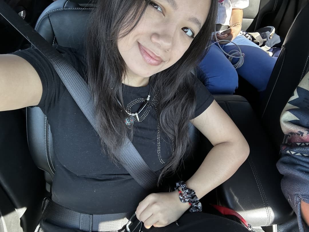 Who has more of Danielle or has met her? ? (18+)! (Chicago)