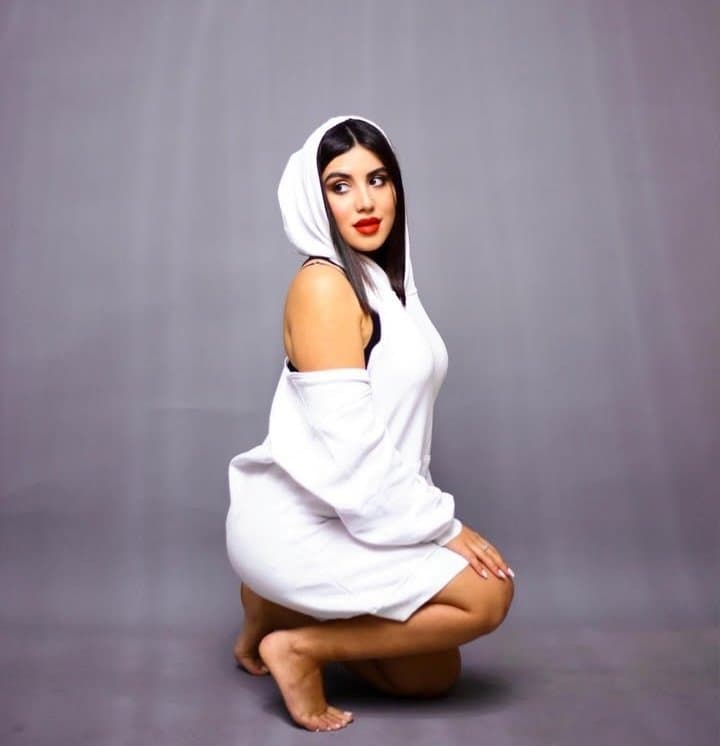 Sexy glamour feet pedicure woman