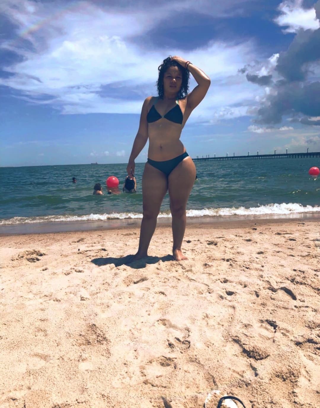 My Sexy Thick Aunt. Help me find her nudes I been looking for her she’s my aunt but damn she got ass