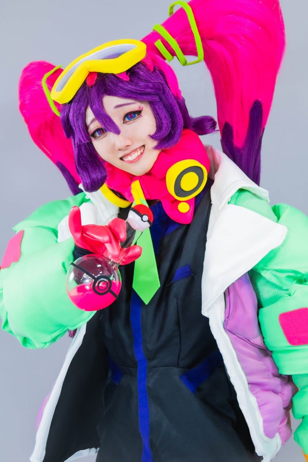 Hatsune miku: pokemiku poison type cosplay