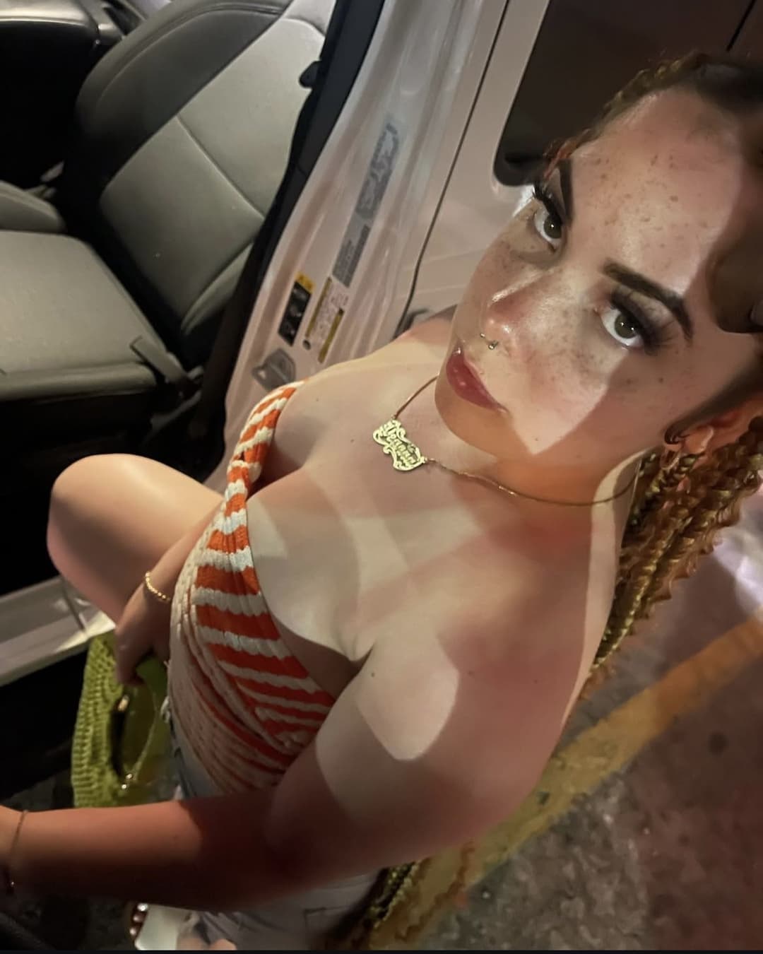 Big booty slim thick Latina whore Deanna