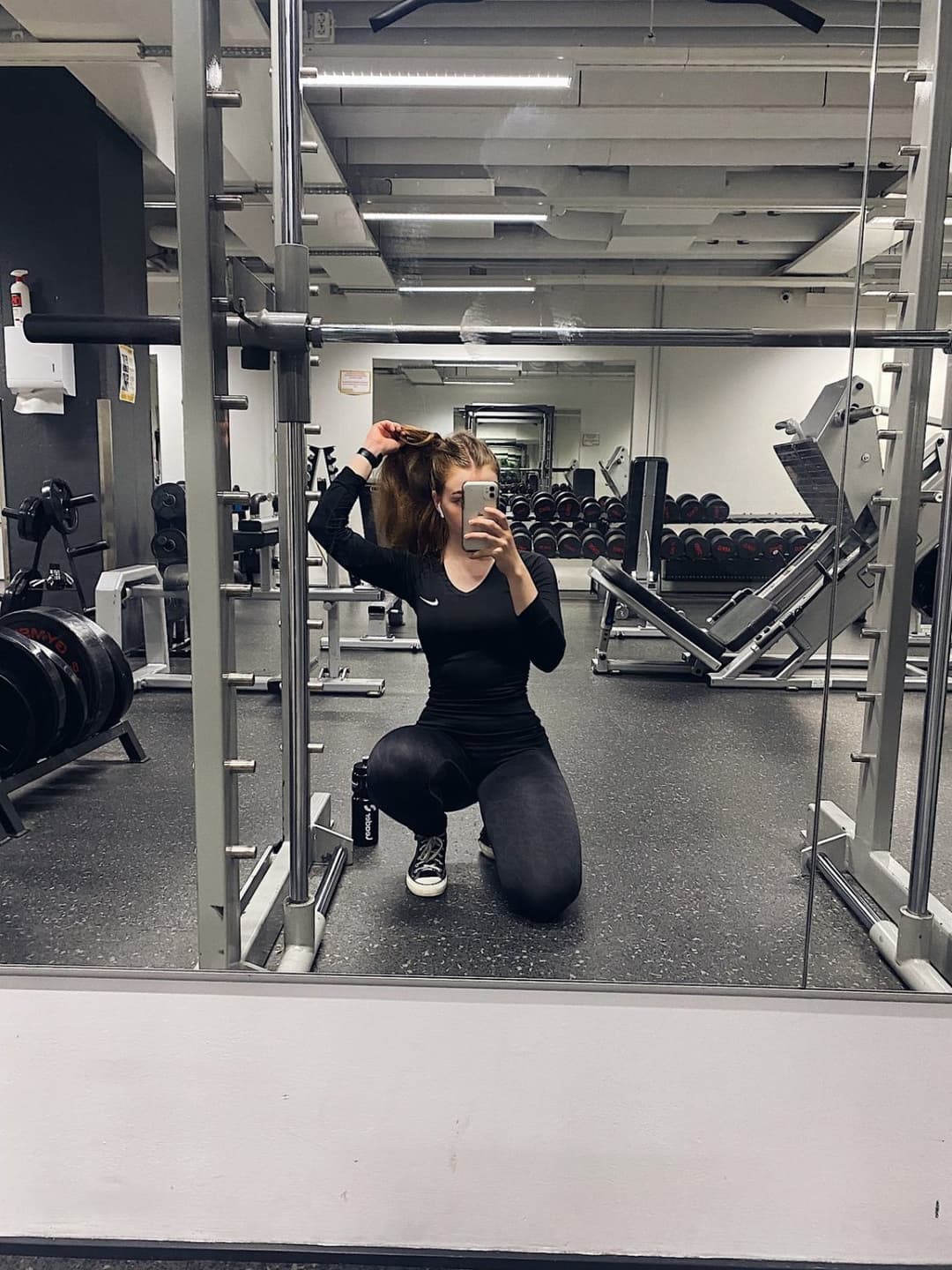 Finnish slut Henna with a banging body