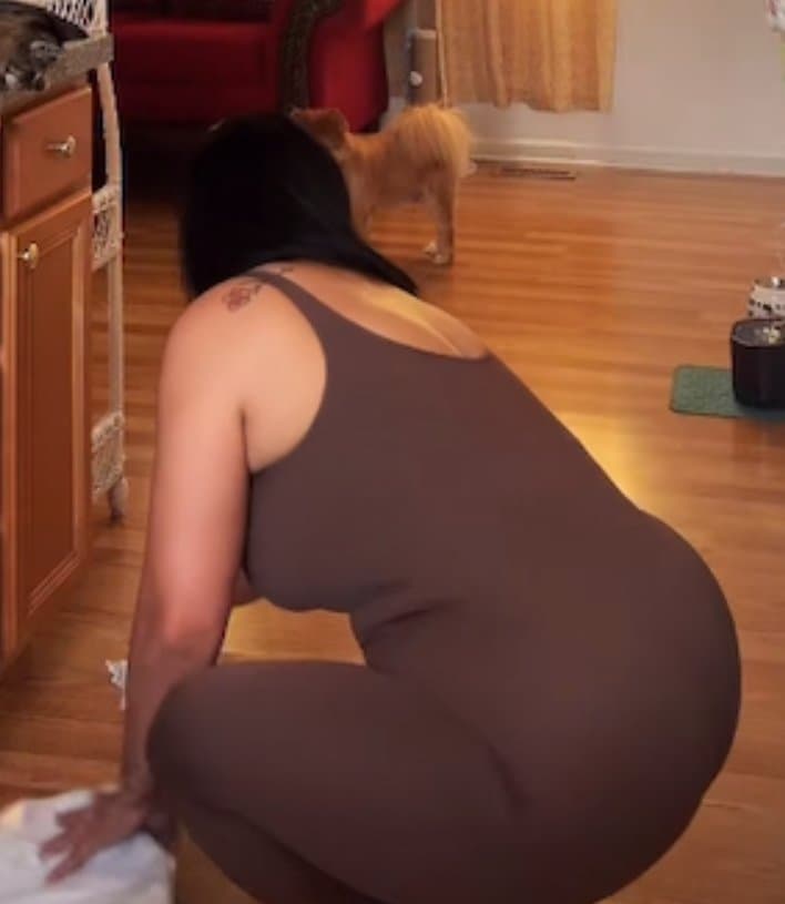 Slut latina milf doesnt wear anything underneath