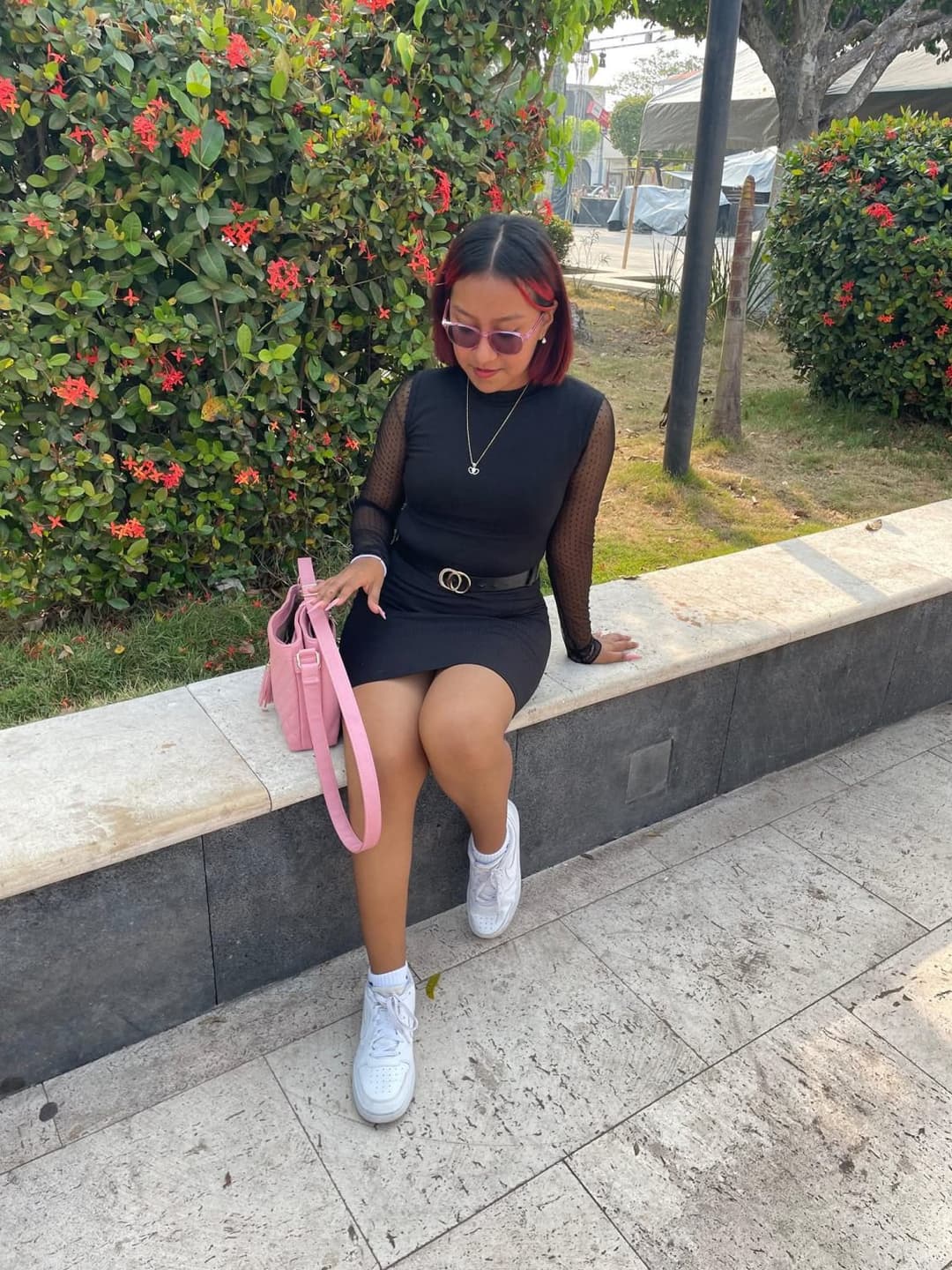 Flaquita morena de tres valles puta morena deseosa de verga