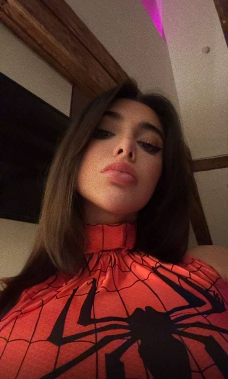 Spider girl
