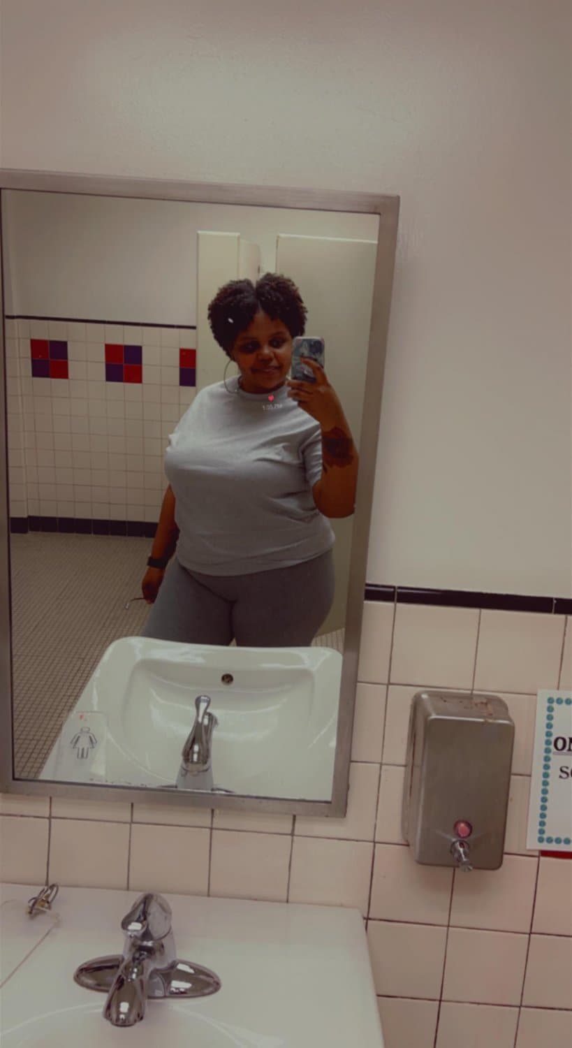 Click to view full size Dominican slut Myra ????? AMAZING BOOBS melons to die for ???