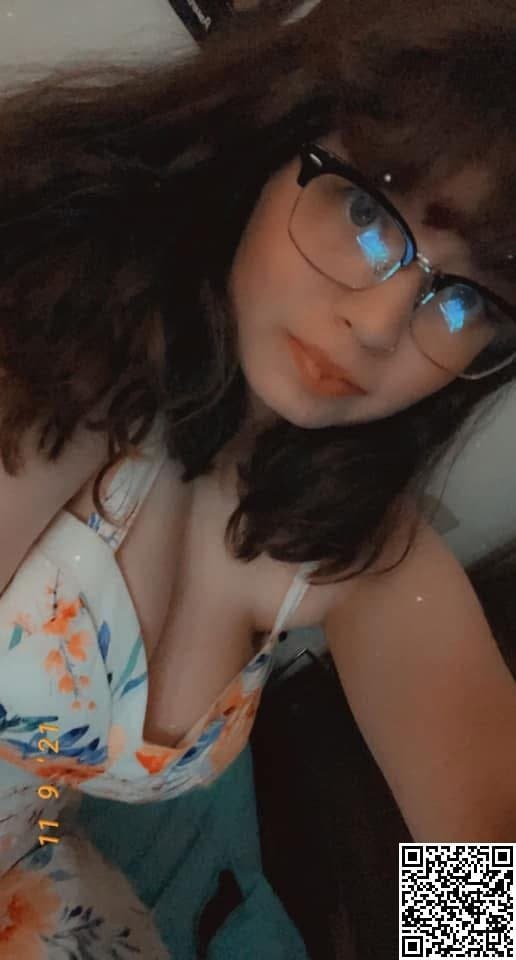 Kaylee - 23yo Big Tits (Non-nude)