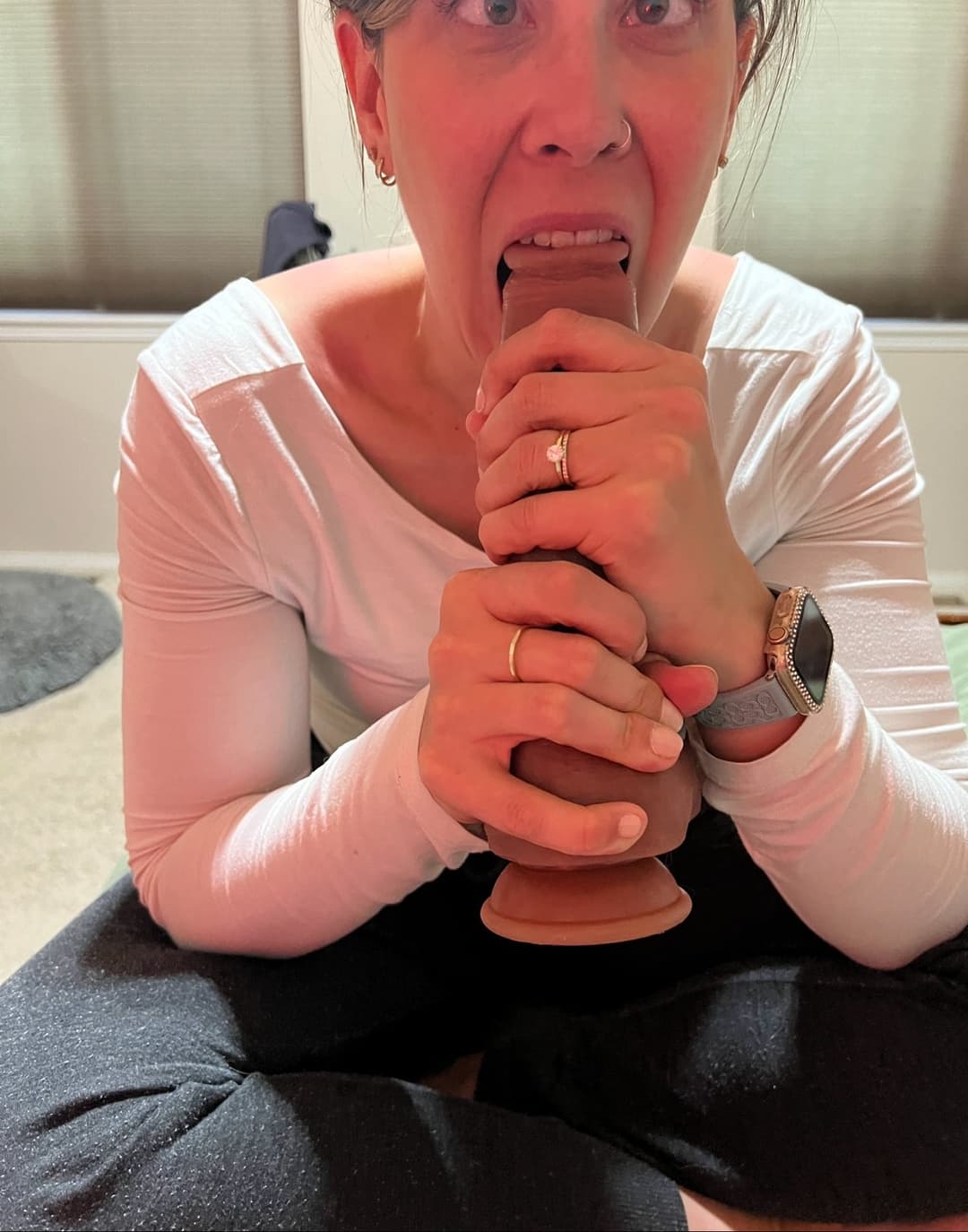 Fat ass pawg that’s a size queen