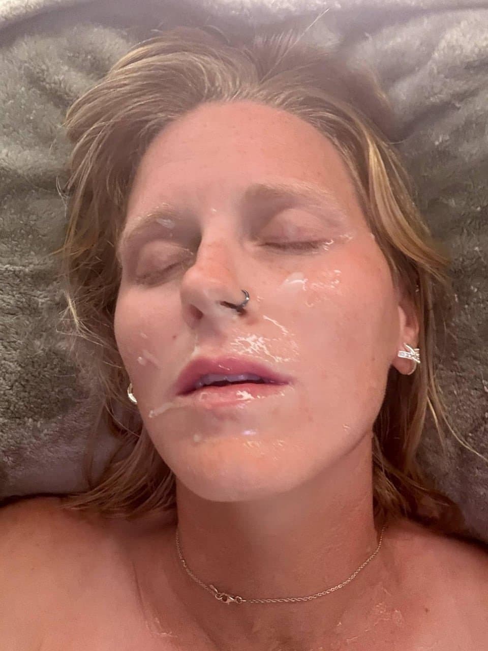 Long Legs On Slutty Blonde Big Tit MILF