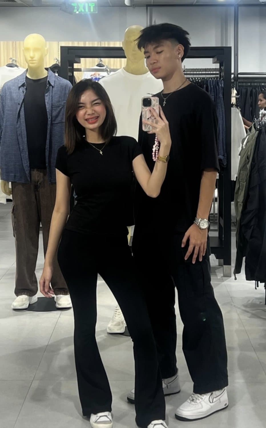 25-0402 - Flight Attendant Trainer Loves Cock