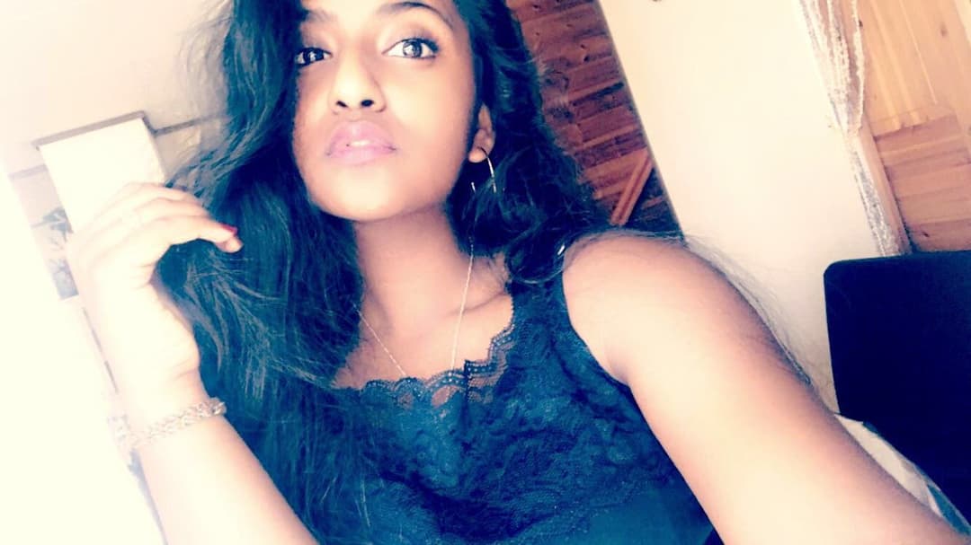 Tamil girl dm for more