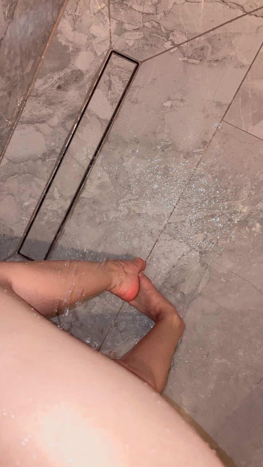 Do you want to lick my ass? daddy ?