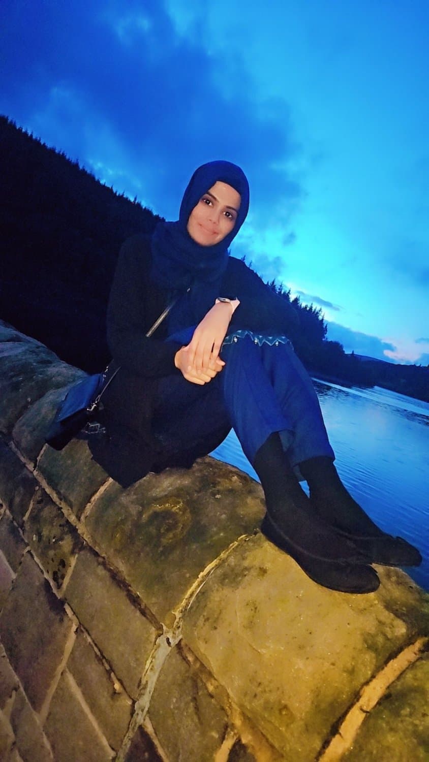 Hijabi in black knee socks