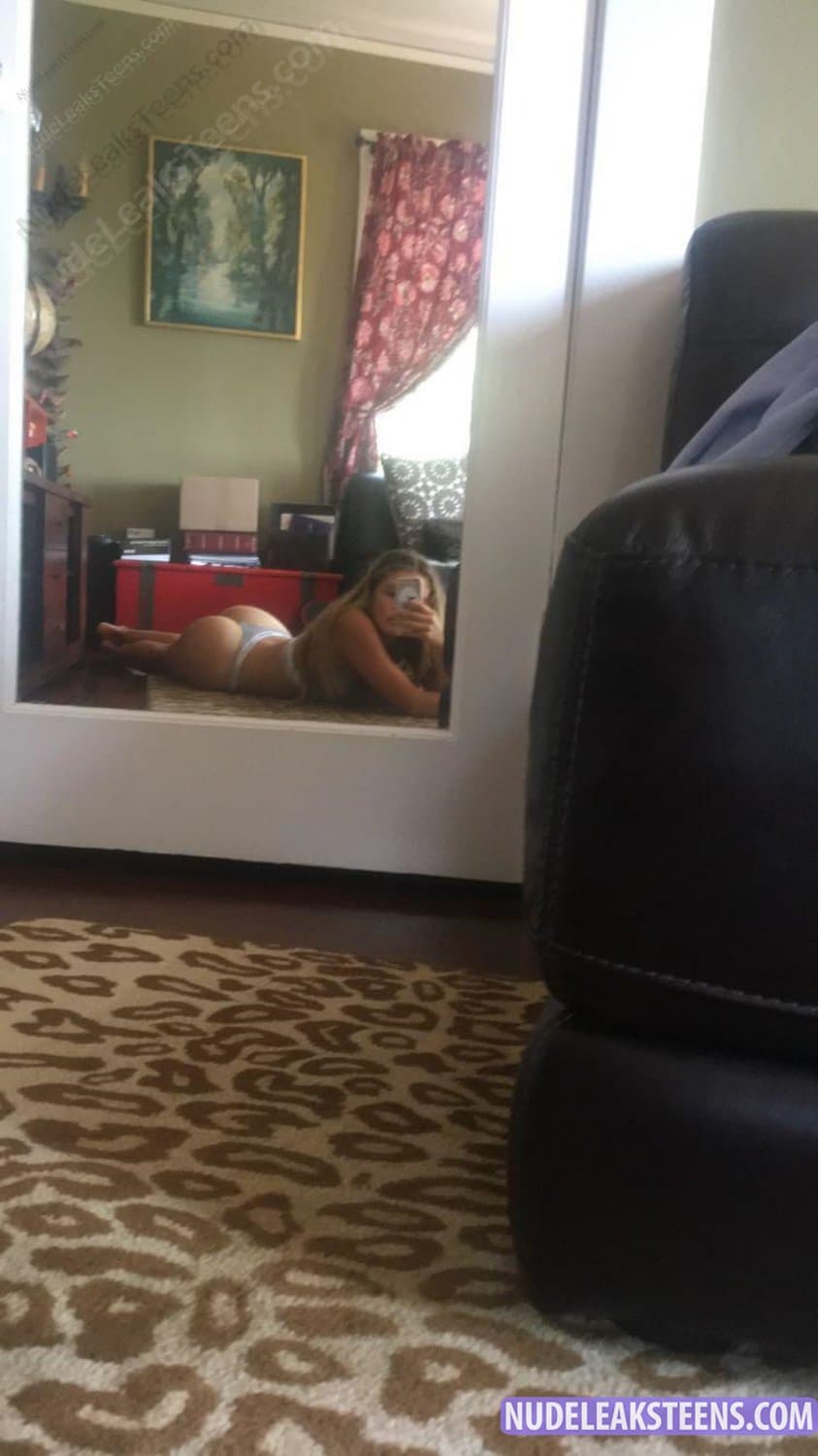 A cute blonde shows off her little pussy LEAKED