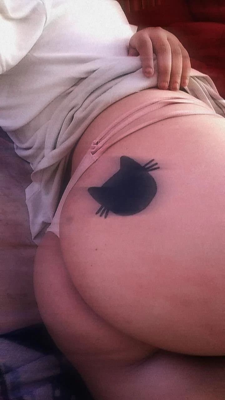 Click to view full size Estrella jujeña gótica culona