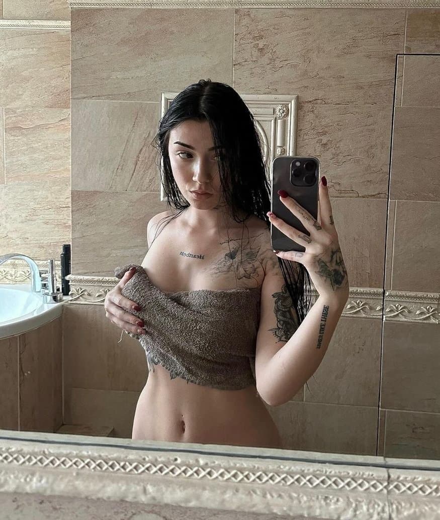 Webslut Johanna the perfect cumdump