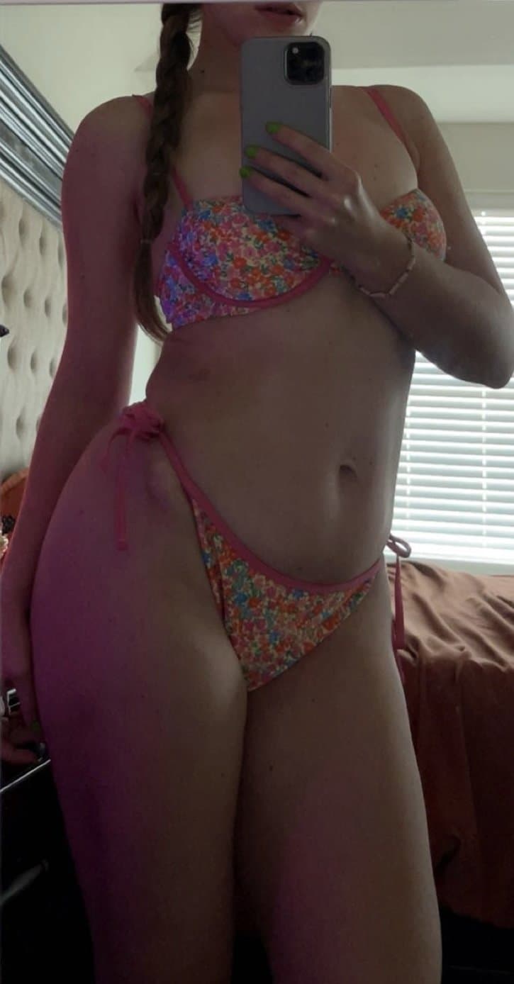 thick pawg in pigtails bikini pics tease ?