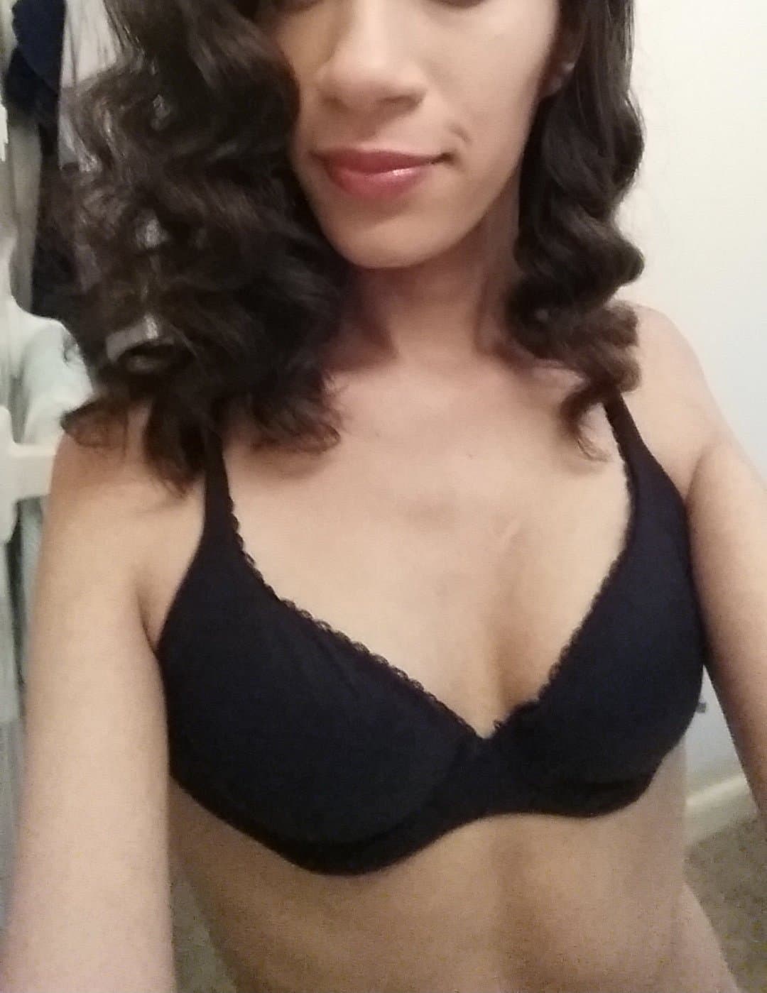 Flat-Chested Jersey Milf Ashley