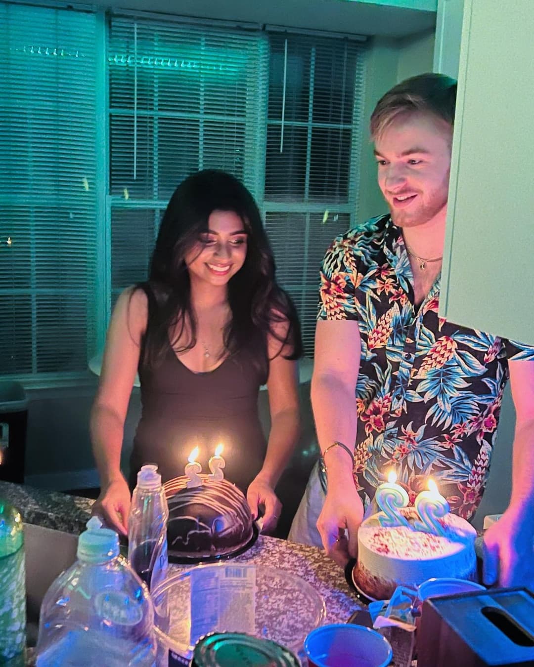 Traditional Kuwait Immigrant Sheethal Shares Tits In Confidence