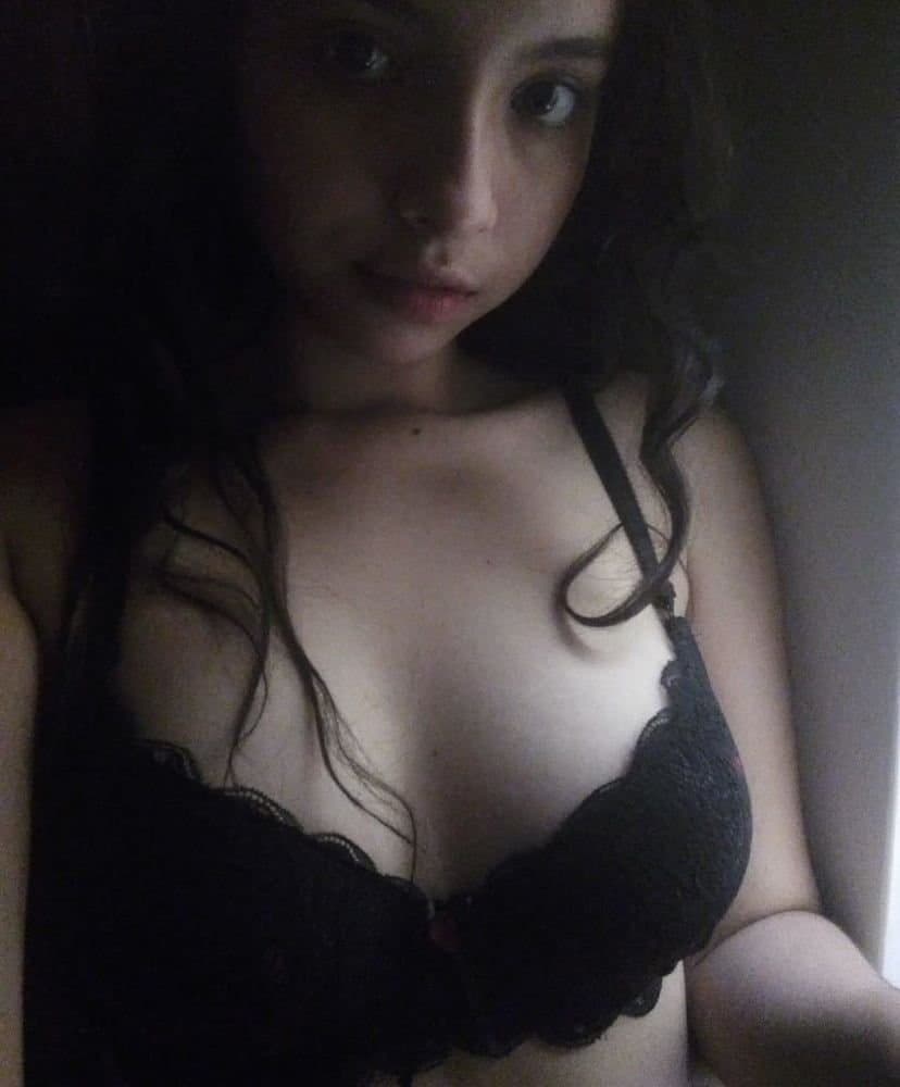 Recopilacion de filtradas al priv ecuatorianas delgadas y putas