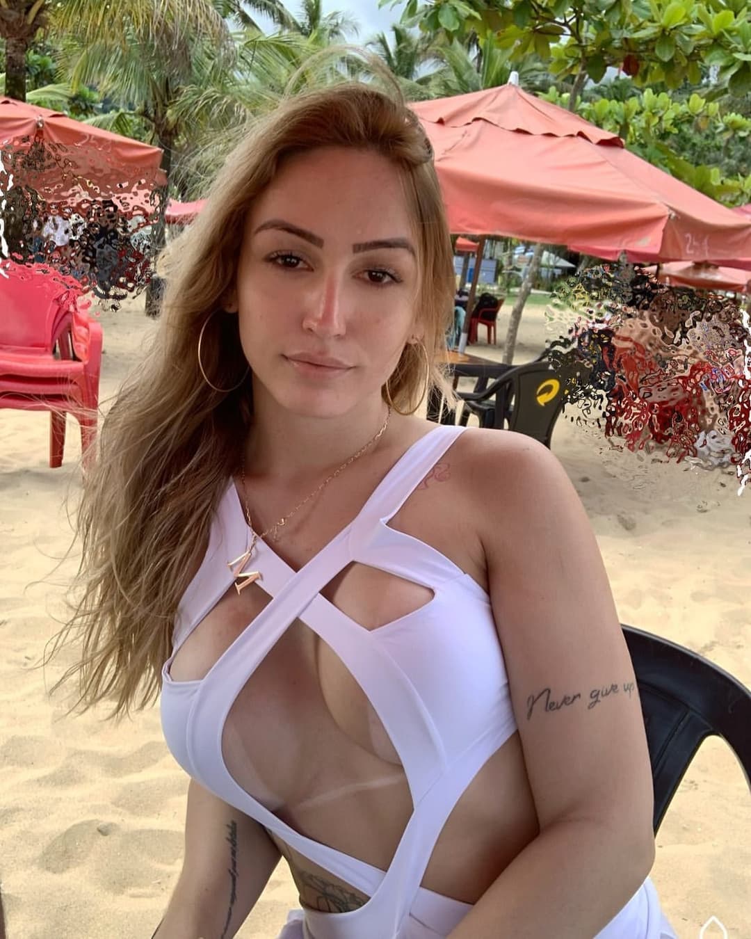 Melissa mendes Trans gostosa (mais vídeos no PV )