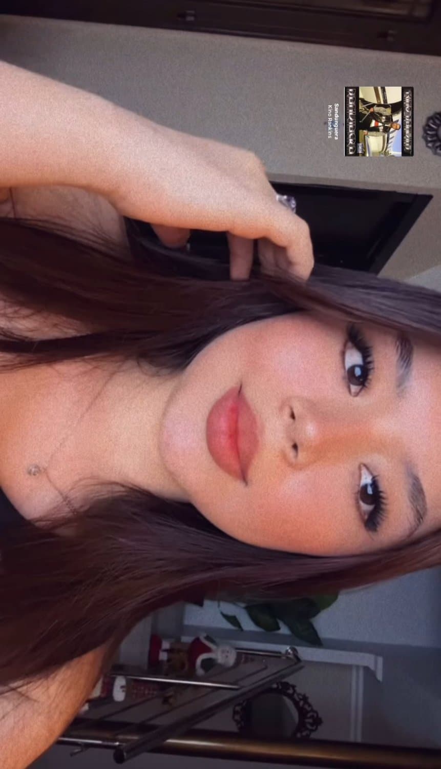 Click to view full size Putita Mishel Morbo Por Dm