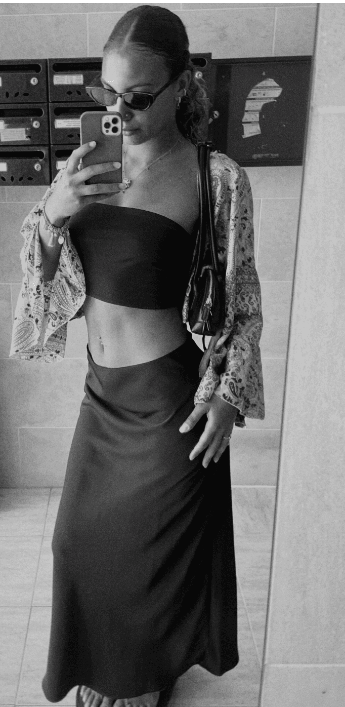 May Roma peitinho durinho adora mascar chiclete Delicia