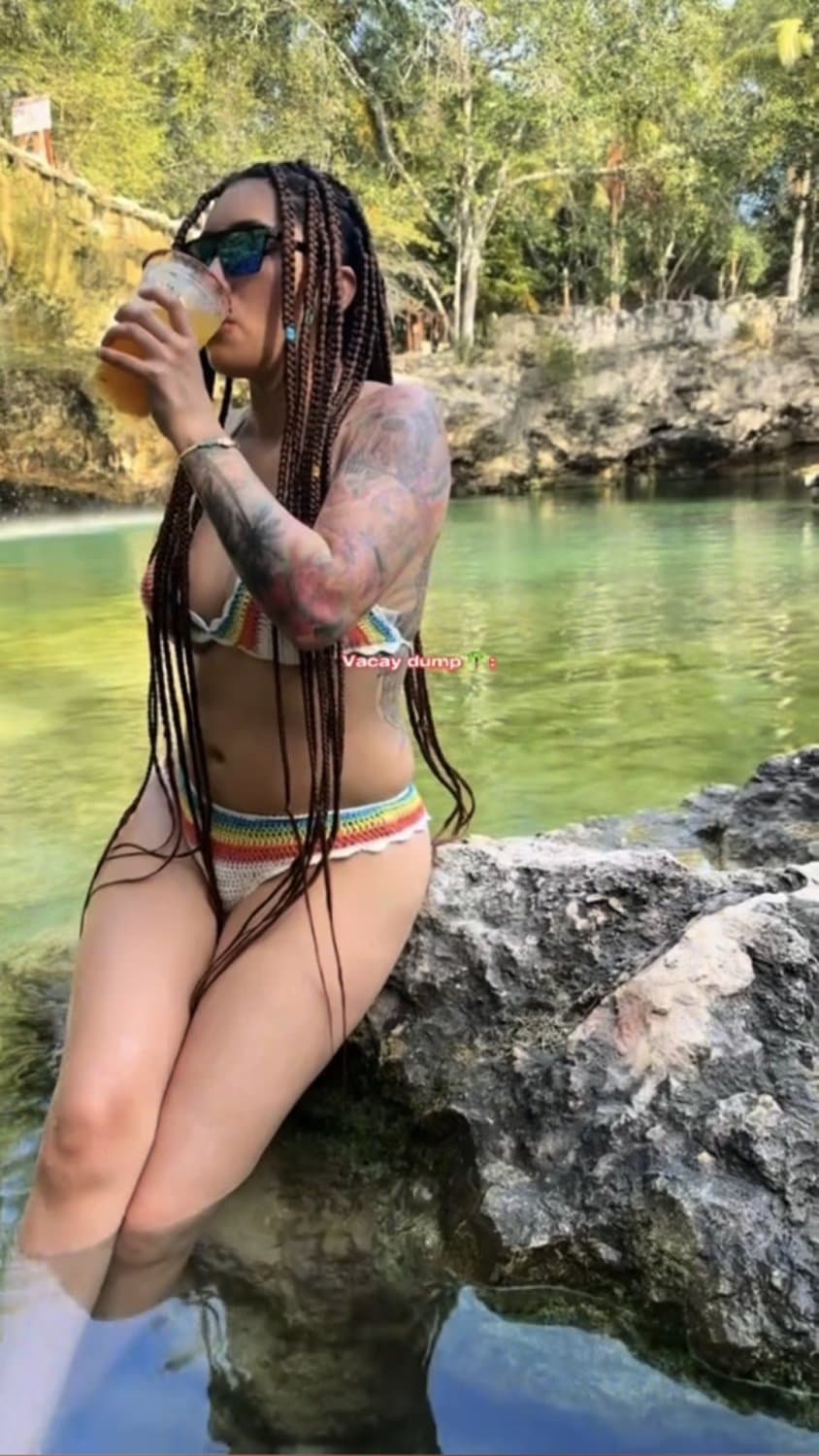 New Jersey lesbian latina icloud leaks old and new with BBC,BWC!!