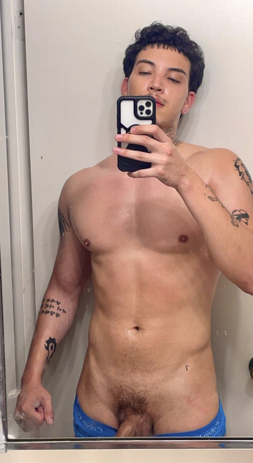 Louie Stark / LouieTV